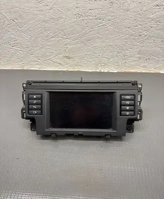 Land Rover Discovery Sport Screen/display/small screen FK7219C299AA 0M0003786 28J0D2015