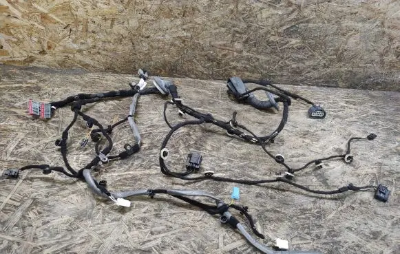 Land Rover Range Rover Velar Front door wiring loom J8A214630APC