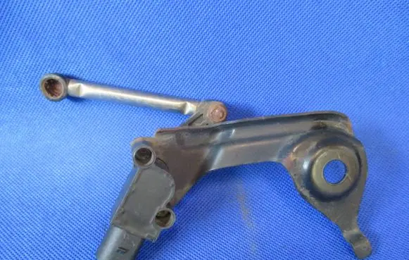 Audi A4 S4 B8 8K Rear air suspension level height sensor 1T0907503A 304002 01109H08200A