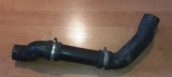 Opel Astra H Air intake duct part