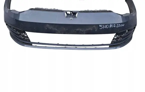 Volkswagen Golf VIII Front bumper 5H0807221H