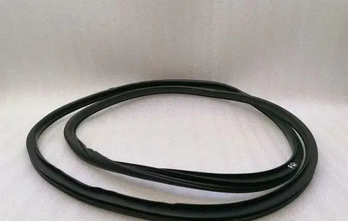 Jeep Grand Cherokee Rear door rubber seal (on body) 55399212AE