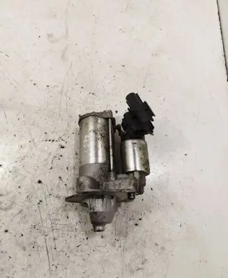 Volvo V70 Starter motor 31419996