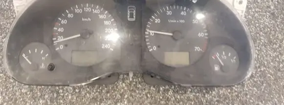 Ford Galaxy Speedometer (instrument cluster) 95VW10849VB