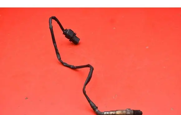 Volkswagen PASSAT CC Lambda probe sensor 1928404687
