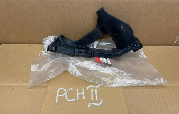 Honda Civic X Front bumper mounting bracket 71140TEAT00