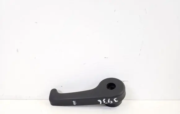 KIA Sportage Engine bonnet (hood) release handle