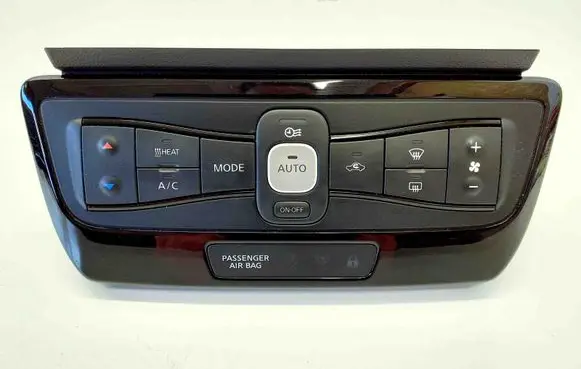 Nissan Leaf II (ZE1) Interior fan control switch 684125SH0B 684P35SH0B