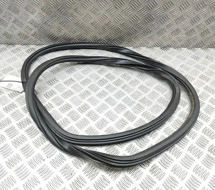 Audi Q3 F3 Rubber seal rear door 83A833721