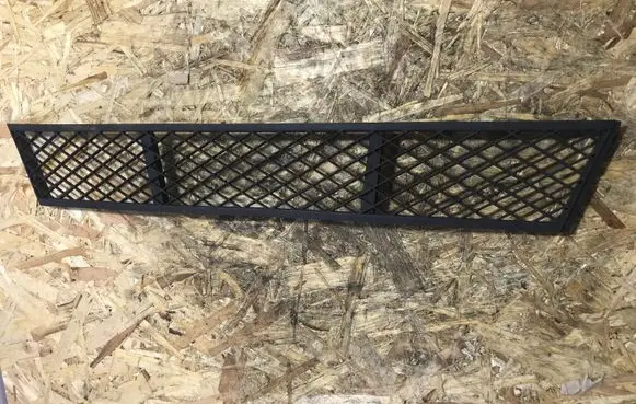 BMW 5 F10 F11 Front bumper lower grill 7285950 5111