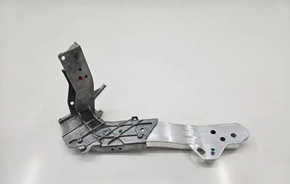 Mercedes-Benz GLC X253 C253 Side radiator support slam panel A2536210700
