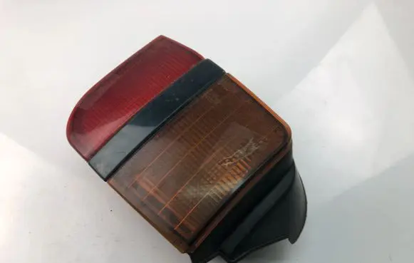 Mitsubishi Space Wagon Tailgate rear/tail lights