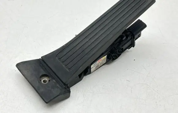 KIA Optima Accelerator throttle pedal 35190-2E000 376A3A-D4200 MKH0376A3A