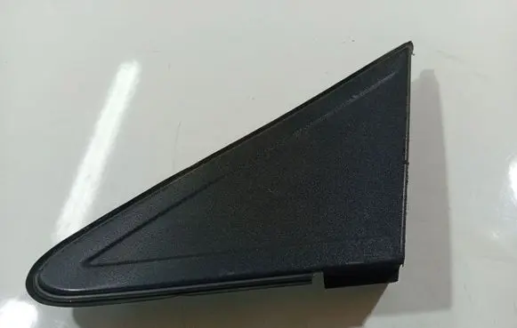 Ford Focus Other interior part 4M51A16004AD 4M51-A16004-AD