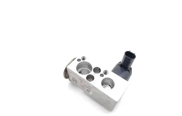 BMW i8 Air conditioning (A/C) expansion valve 6845414 19864710 61906411