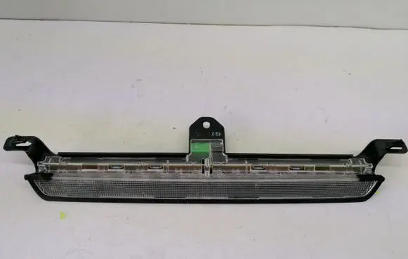 Volvo V70 Third/center stoplight 8658948 152690