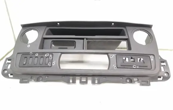 Radio/GPS head unit trim