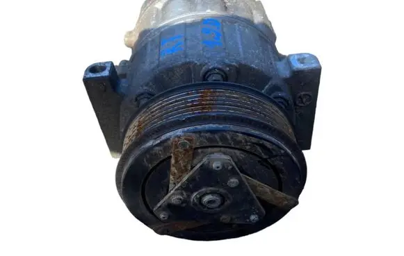 Renault Espace - Grand espace IV Air conditioning (A/C) compressor (pump) 8200577732