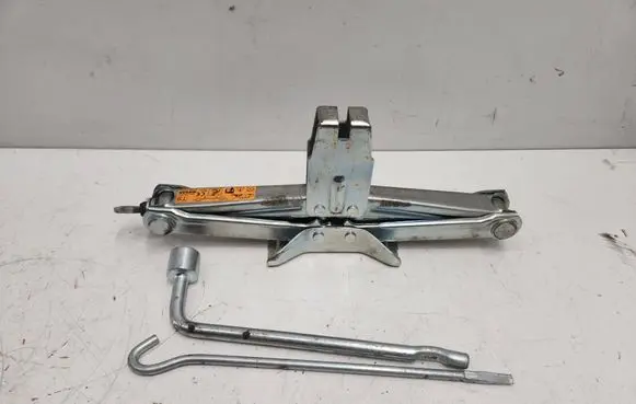 Nissan X-Trail T30 Lift Jack 99550EQ56D MAX1050XG