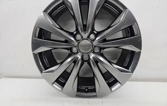 Lexus ES 250 - 300 - 330 R18 alloy rim 