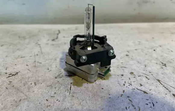 Skoda Superb B8 (3V) Xenon bulb 66340HBI 531035 96024697