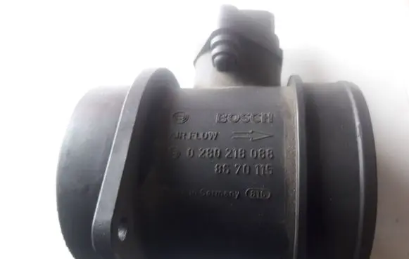 Volvo S60 Mass air flow meter 0280218088