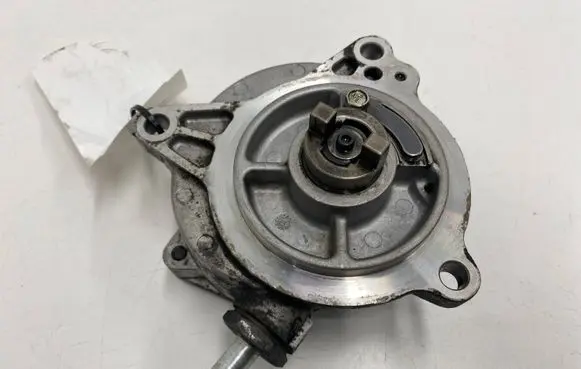 Subaru Forester SH Vacuum pump