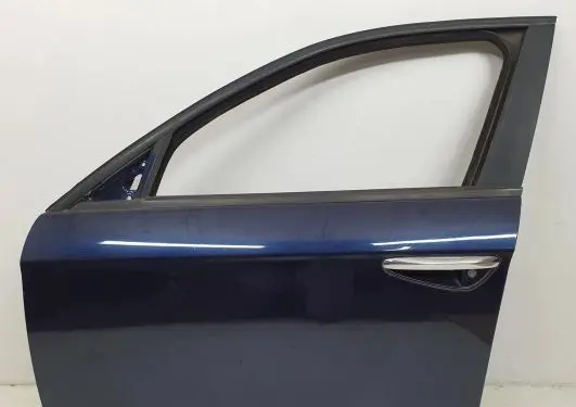Alfa Romeo 159 Front door