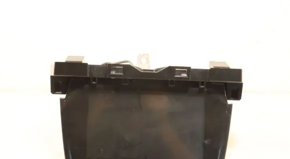 Radio/GPS head unit trim