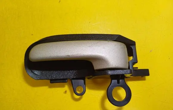 Toyota Yaris Front door interior handle