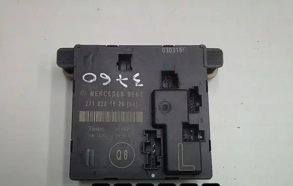 Mercedes-Benz E W211 Engine control unit/module 211820152604