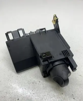 Mercedes-Benz E W210 Light switch 2105450104