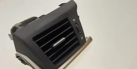 Lexus CT 200H Cabin air duct channel 5565076010