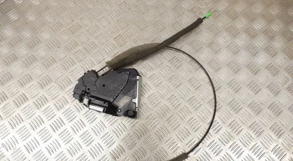 Lexus ES 250 - 300 - 330 Front door lock 6904048120