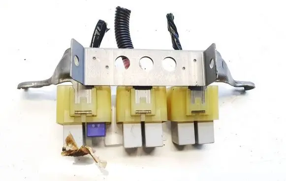 Fuse box set