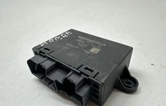 Ford Mondeo MK V Door control unit/module DG9T14C108CB