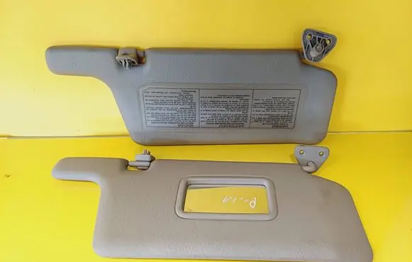 Nissan Primera Sun visor