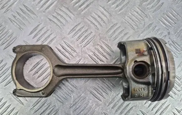 BMW 7 F01 F02 F03 F04 Piston with connecting rod 8497B 7676703