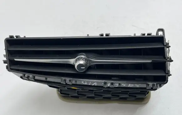 Volvo S90, V90 Dash center air vent grill 31366590