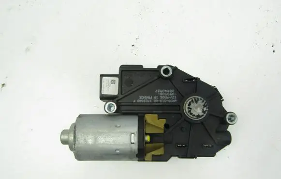 Honda CR-V Sunroof motor/actuator 