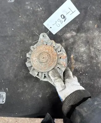 Mitsubishi Montero Generator/alternator MD147245