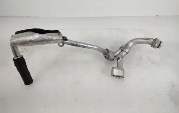 Audi Q7 4M EGR valve line/pipe/hose 057121194F