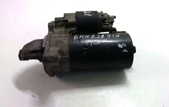 BMW 5 E39 Starter motor 1740374 0001108157