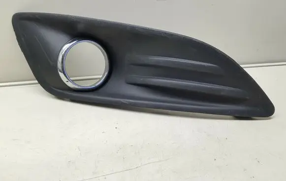 Ford Fiesta Front grill C1BB15A222C nr5757