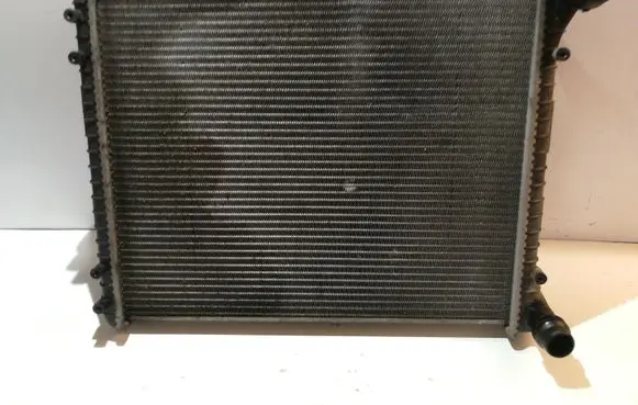 Audi A2 Coolant radiator 8Z0121251