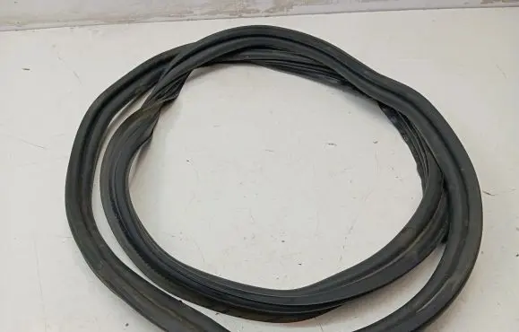 Mercedes-Benz E W238 Trunk rubber seal (body) A2387503000