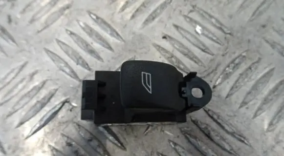 Volvo XC60 Quarter vent window switch 