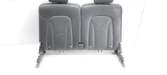 Audi Q7 4L Rear seat 