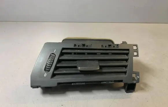 BMW 5 E60 E61 Dashboard side air vent grill/cover trim 6949303 64226949303 64229112202