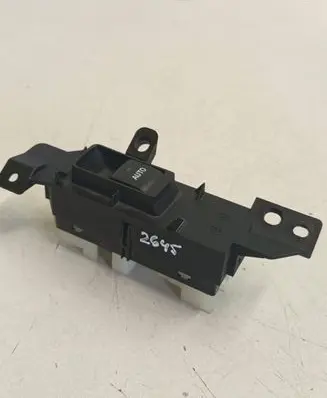 Lexus GS 300 350 430 450H Electric window control switch 8403030110
